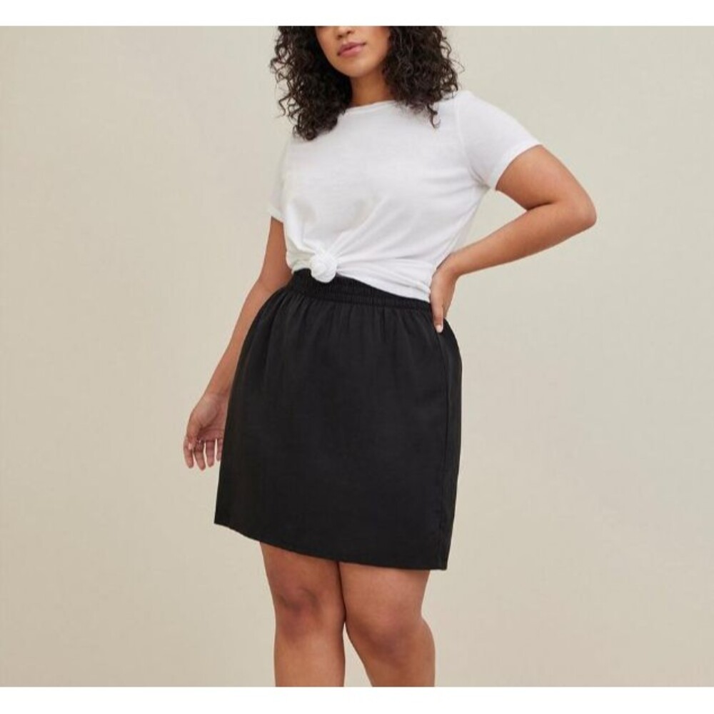 NWT Torrid Mini Skirt Women 6X Black Linen Blend High Waist Coastal Quiet Luxury